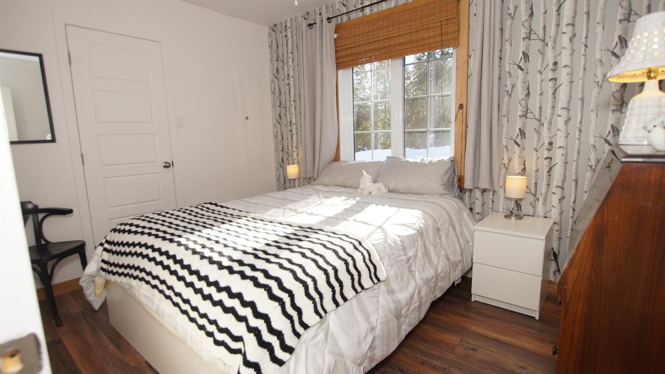 Bedroom - 50 Rue Warren, Saint-Alphonse-Rodriguez, QC