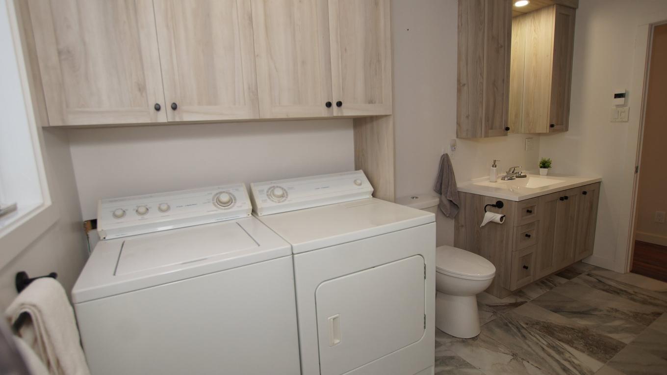 Bathroom - 50 Rue Warren, Saint-Alphonse-Rodriguez, QC