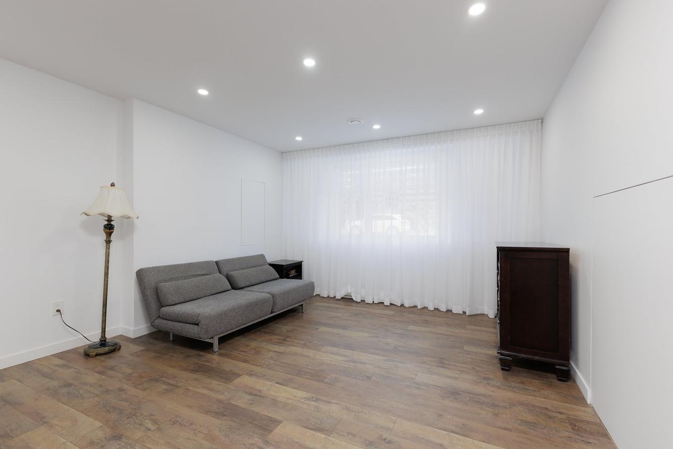 Sous-sol - 19 8E Avenue, Laval (Auteuil), QC - Indoor