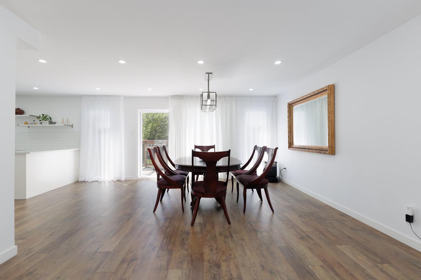 Salle à manger - 19 8E Avenue, Laval (Auteuil), QC - Indoor Photo Showing Dining Room