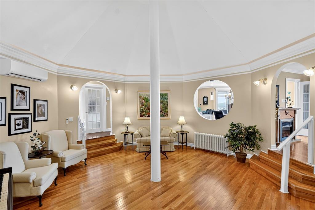 8 Glovers Road, Bareneed, NL