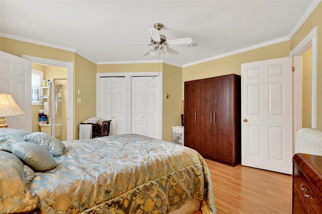 8 Glovers Road, Bareneed, NL