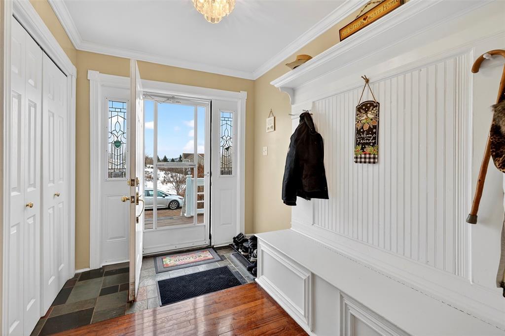 8 Glovers Road, Bareneed, NL