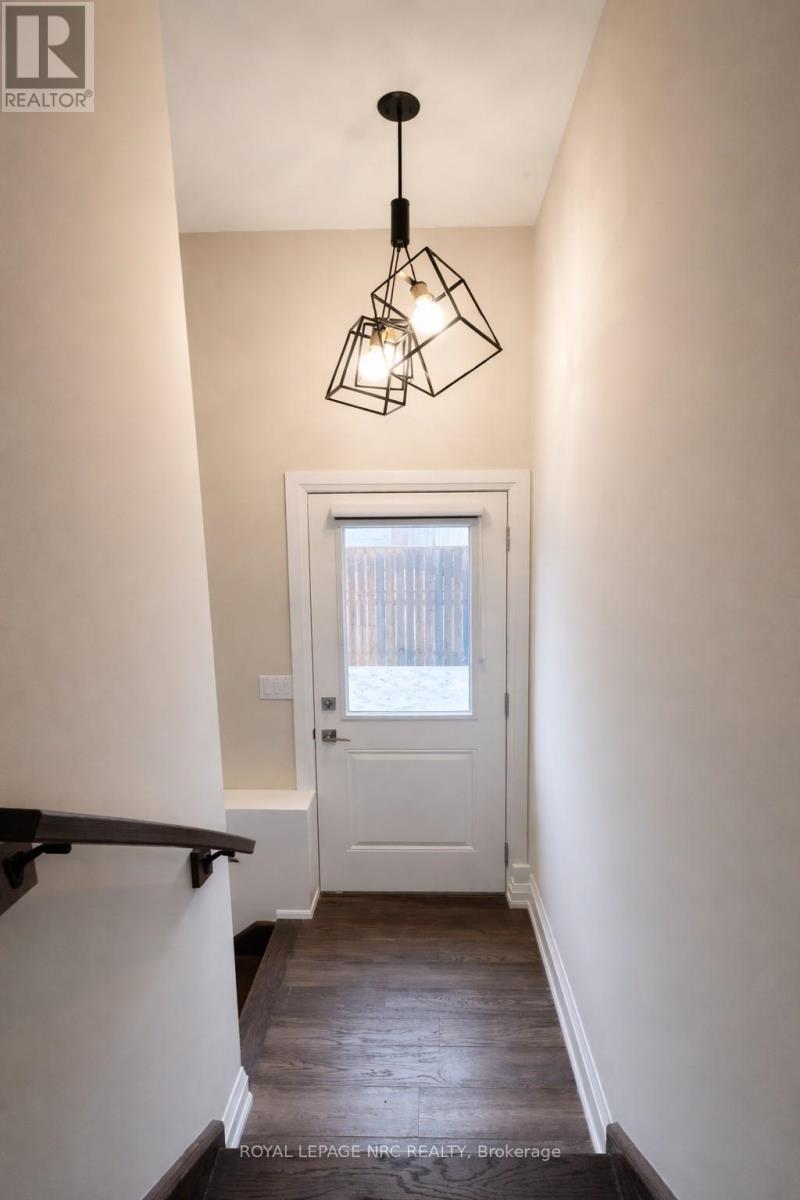 Entrance to Backyard - 14 - 4 Evergreen Common N, St. Catharines (Vine/Linwell), ON - Indoor Photo Showing Other Room