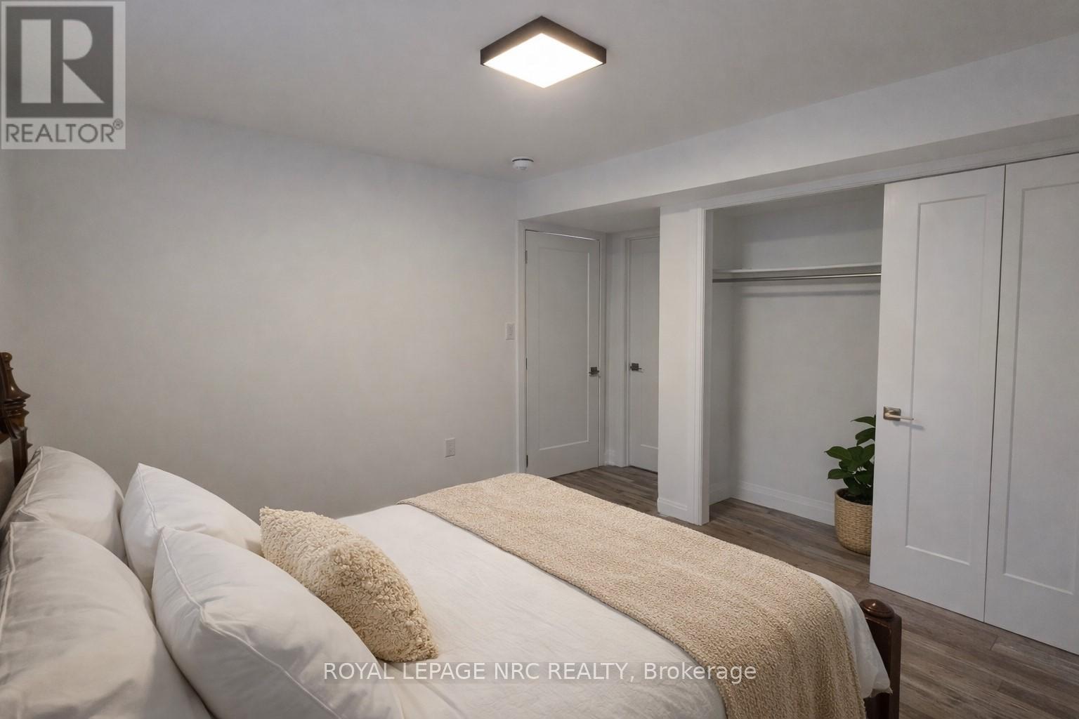 Bedroom - Downstairs - 14 - 4 Evergreen Common N, St. Catharines (Vine/Linwell), ON - Indoor Photo Showing Bedroom
