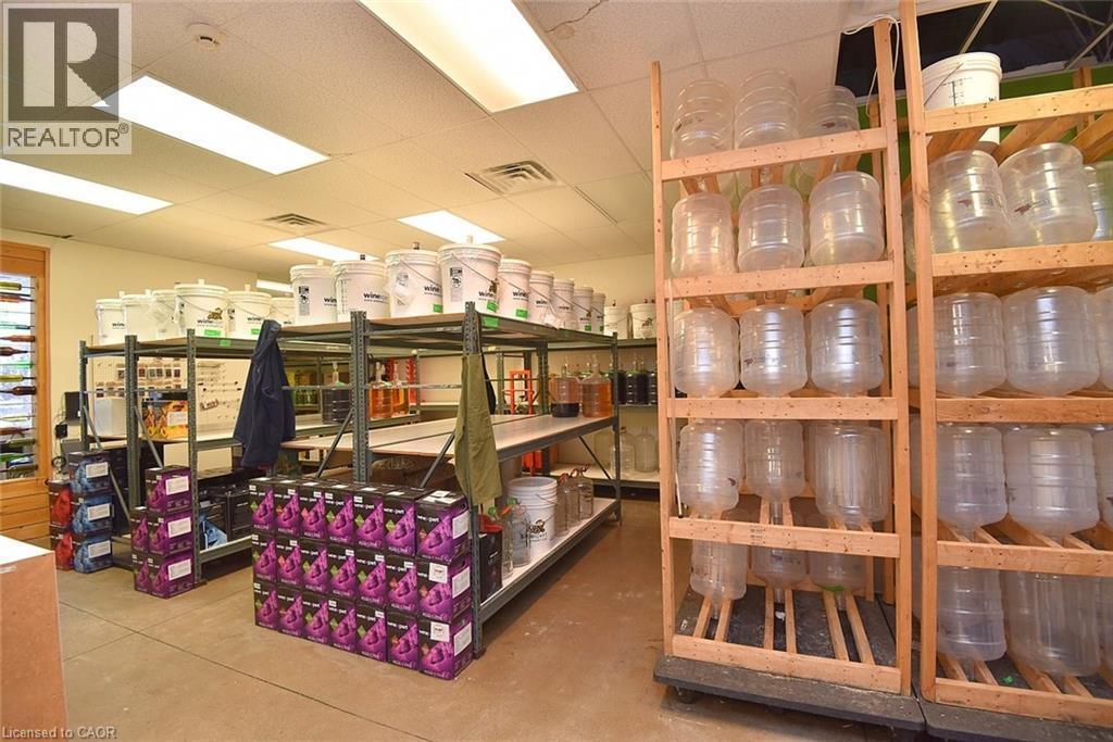 170 Hwy 20 W, Fonthill, ON