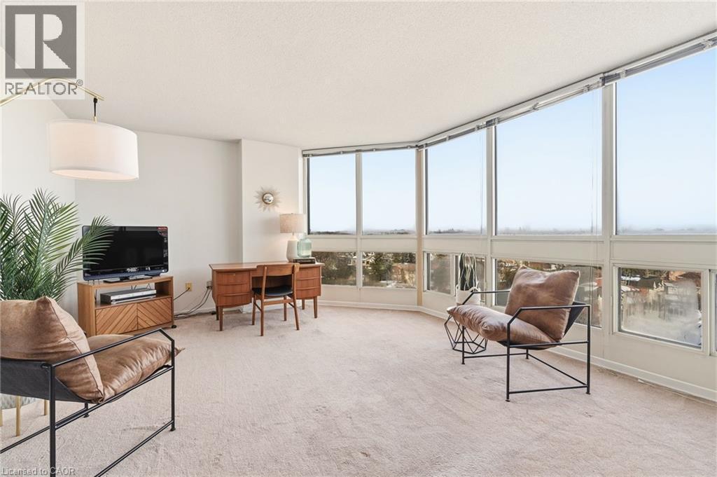 Den / Bedroom 3 / Office - 5 Kenneth Avenue Unit# 1102, North York, ON - Indoor Photo Showing Other Room