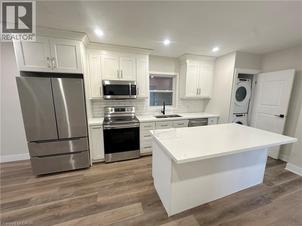 748 Barton Street E, Hamilton, ON - Indoor Photo Showing Kitchen With Double Sink