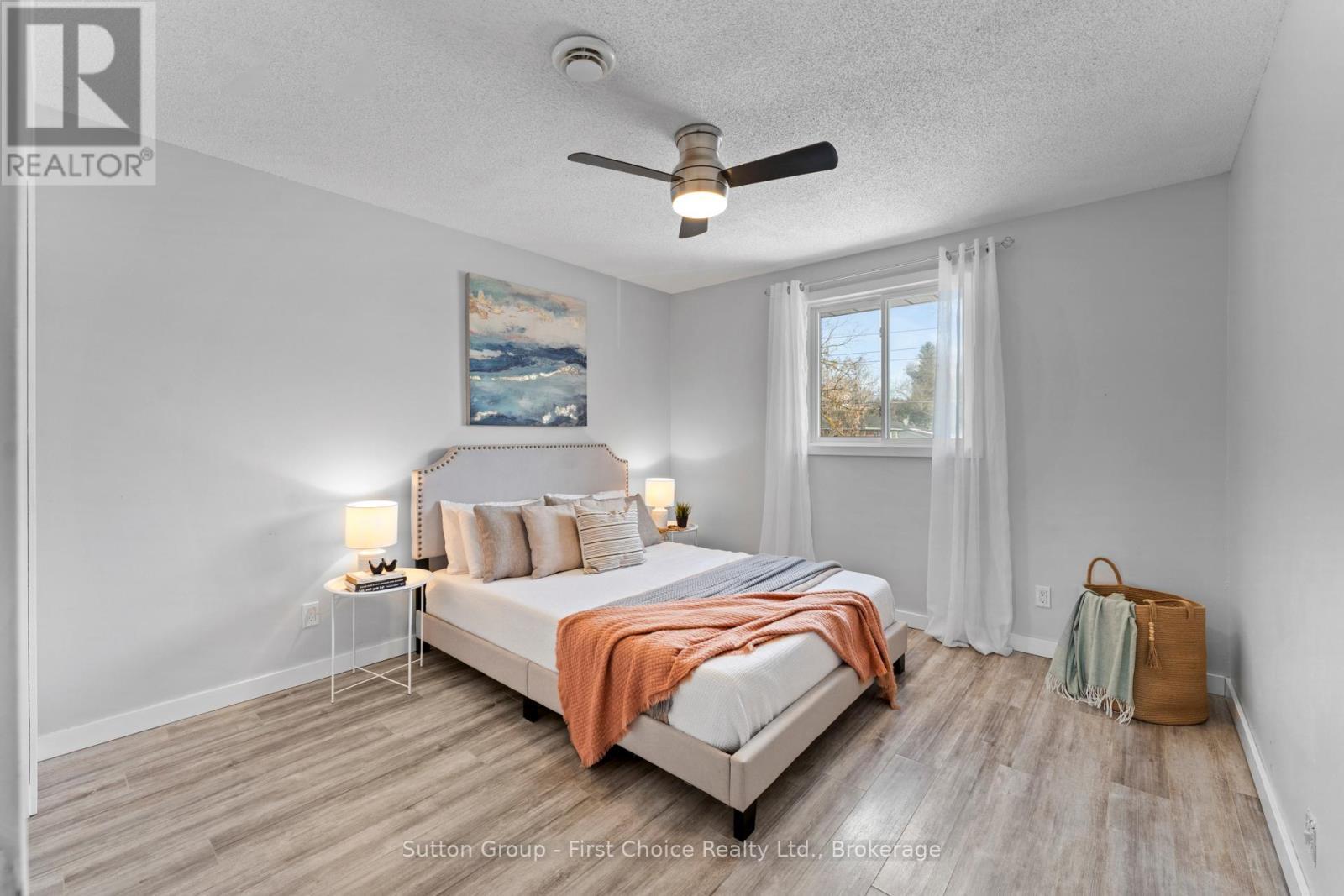 282 Church Street S, St. Marys, ON - Indoor Photo Showing Bedroom