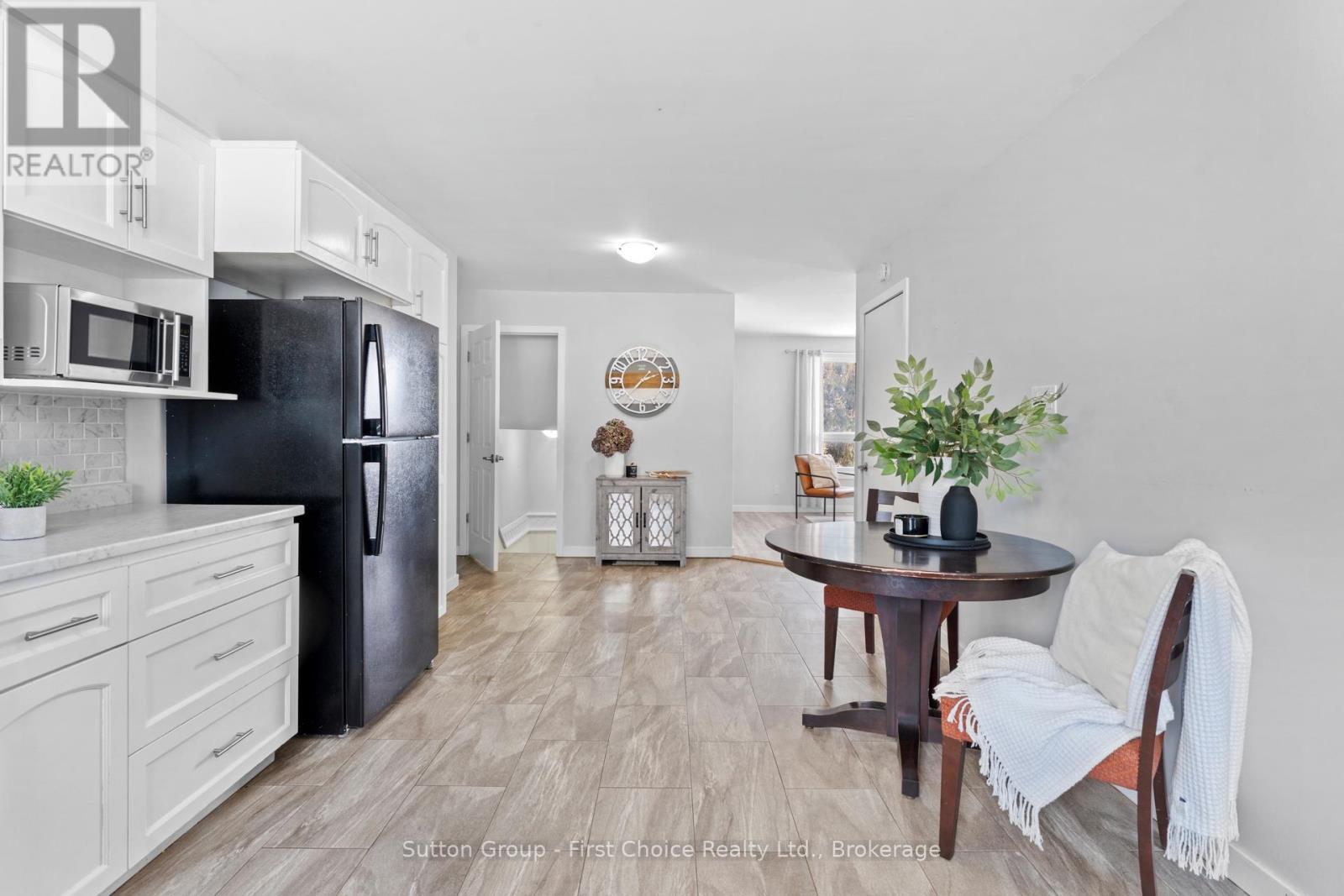 282 Church Street S, St. Marys, ON - Indoor