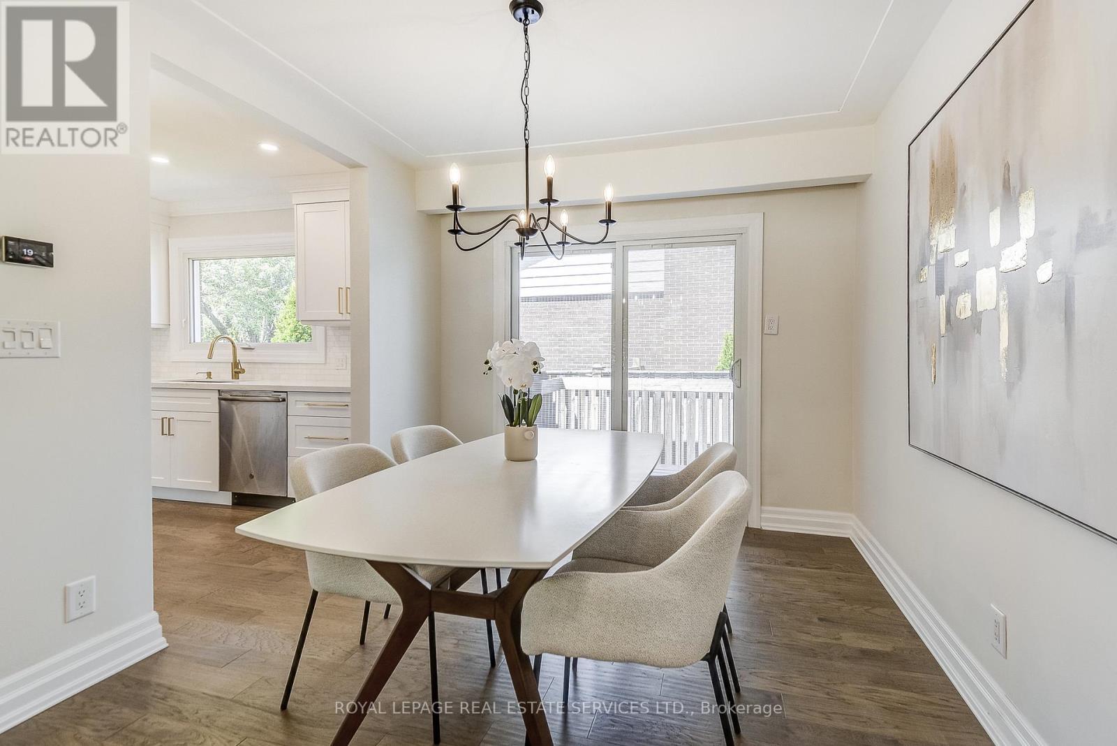 Dining Room with sliding door to rear yard - 351 Strathcona Drive, Burlington, ON - Indoor Photo Showing Dining Room