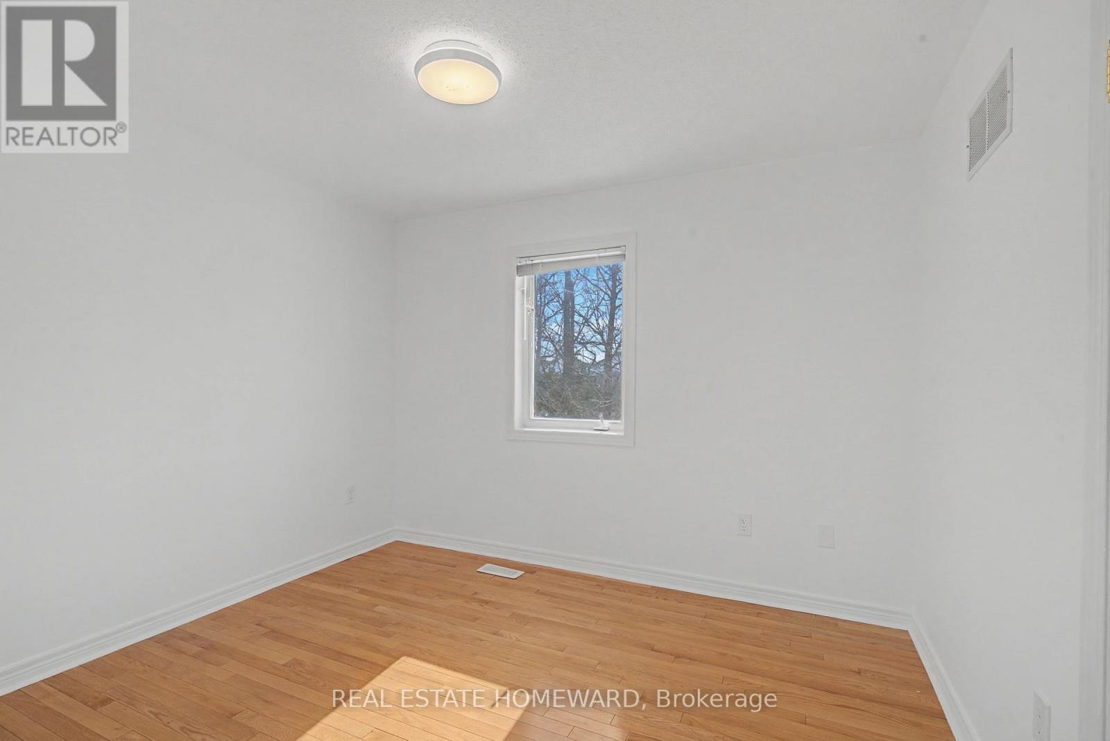 173 Forestwood Street, Richmond Hill, ON - Indoor Photo Showing Other Room