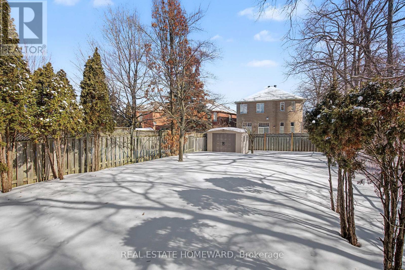 173 Forestwood Street, Richmond Hill, ON - Outdoor