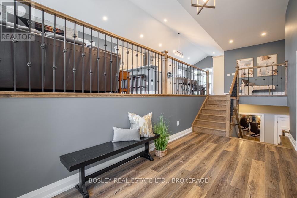 1 Hurricane Road, Pelham (Fonthill), ON - Indoor Photo Showing Other Room