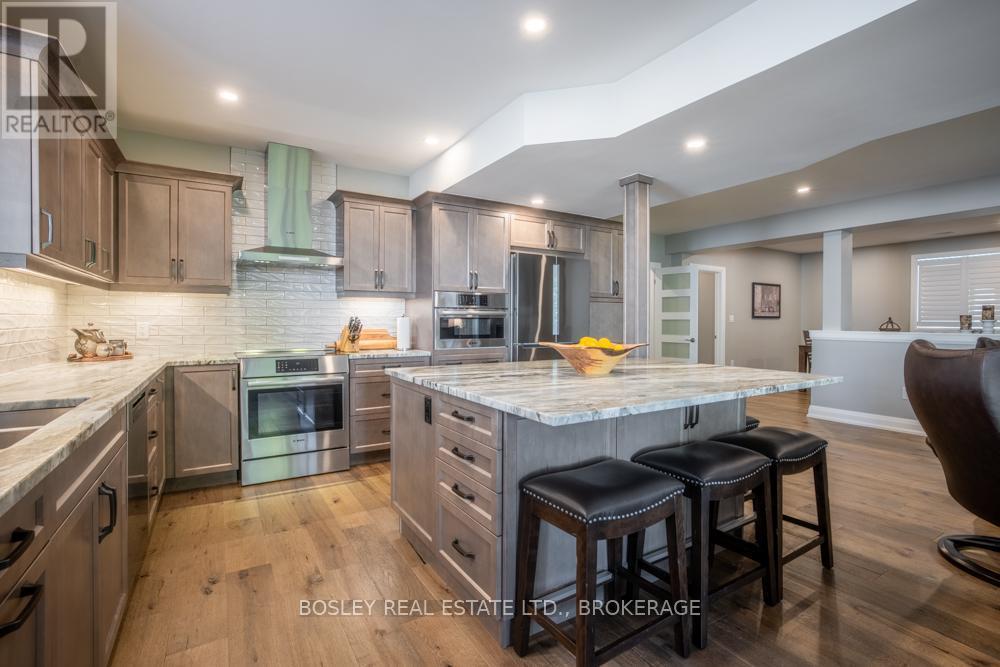 Lower level Kitchen - 1 Hurricane Road, Pelham (Fonthill), ON - Indoor Photo Showing Kitchen With Upgraded Kitchen