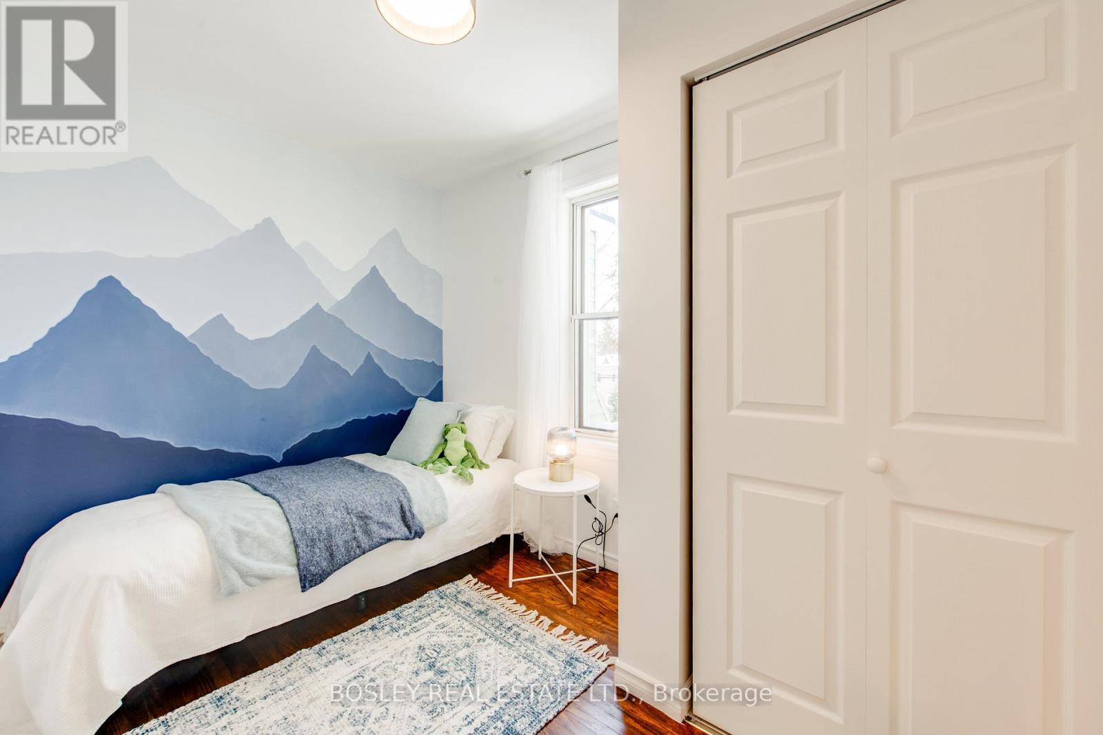 166 Hiawatha Road, Toronto, ON - Indoor