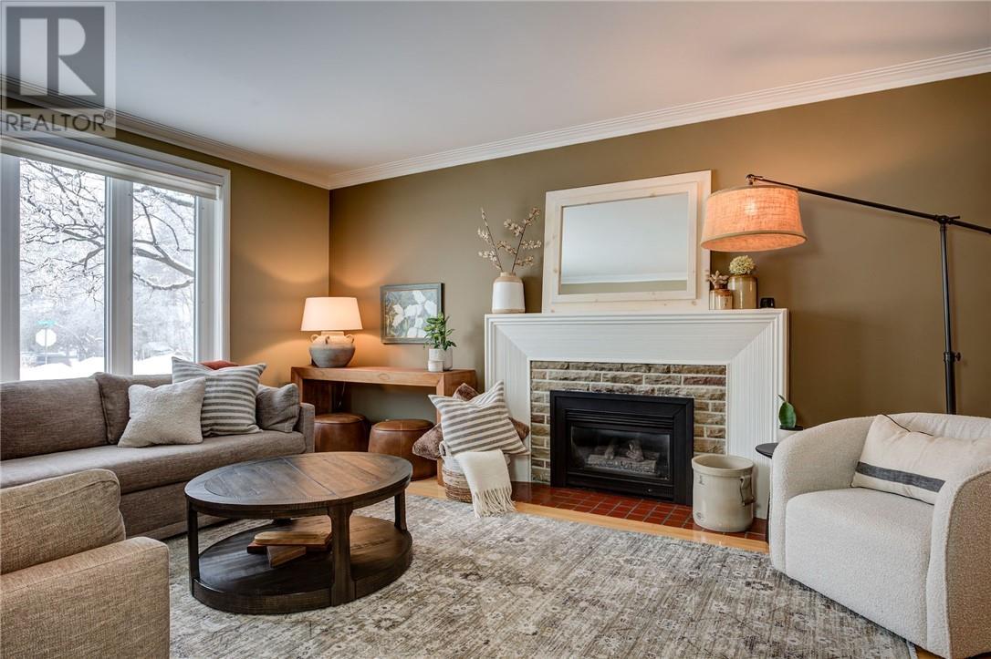275 Wembley Drive, Sudbury, ON - Indoor Photo Showing Living Room With Fireplace