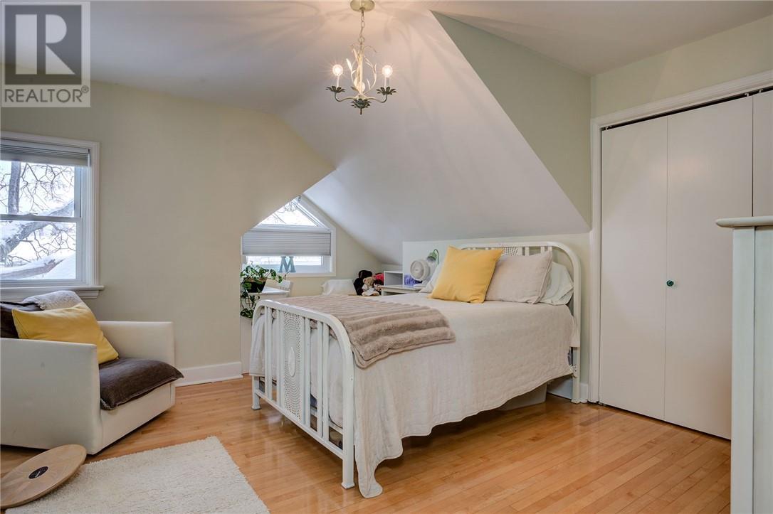 275 Wembley Drive, Sudbury, ON - Indoor Photo Showing Bedroom