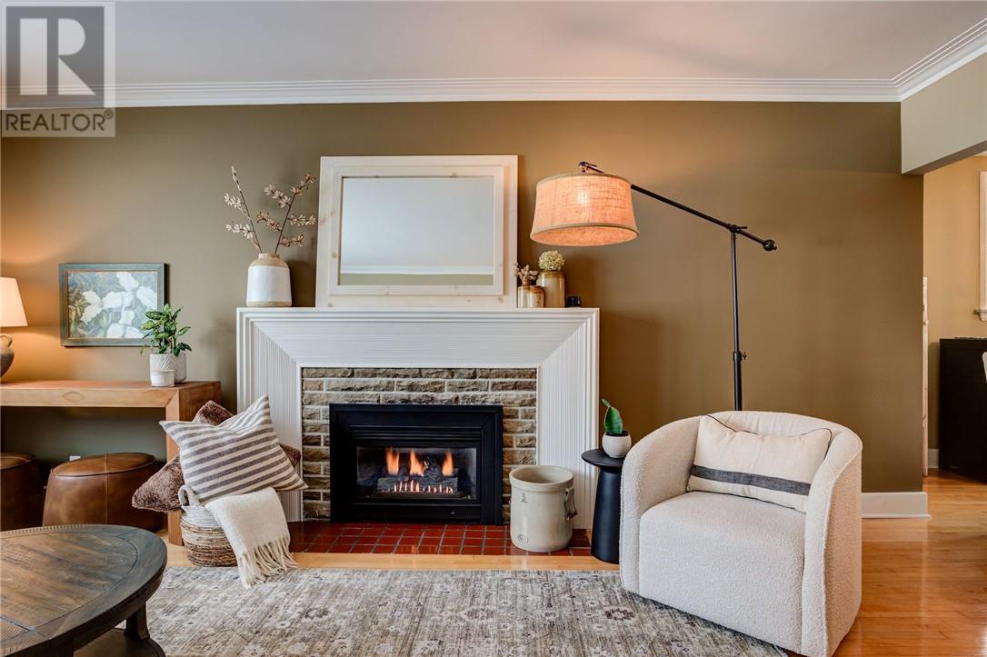 275 Wembley Drive, Sudbury, ON - Indoor Photo Showing Living Room With Fireplace