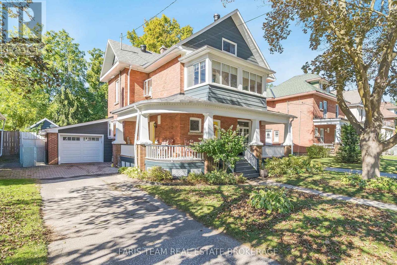404 Manly Street, Midland, ON - Outdoor With Deck Patio Veranda With Facade