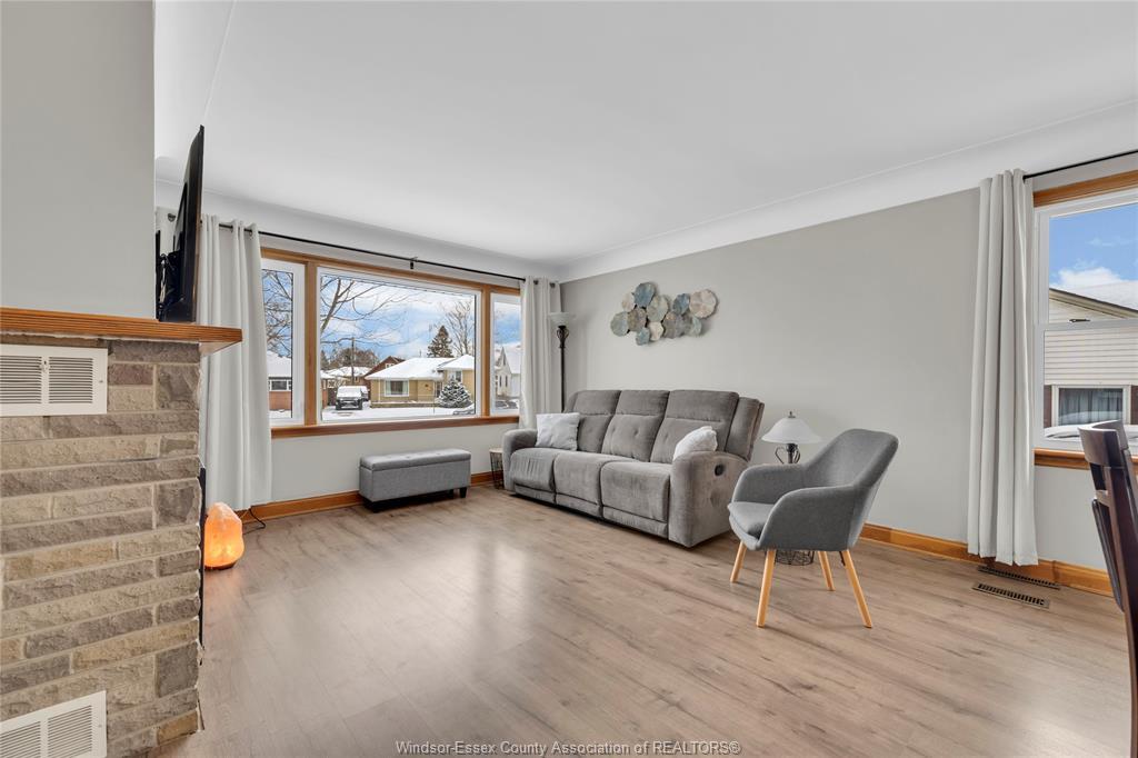 42 Grace, Leamington, ON