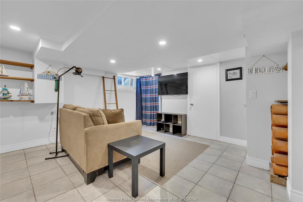 42 Grace, Leamington, ON