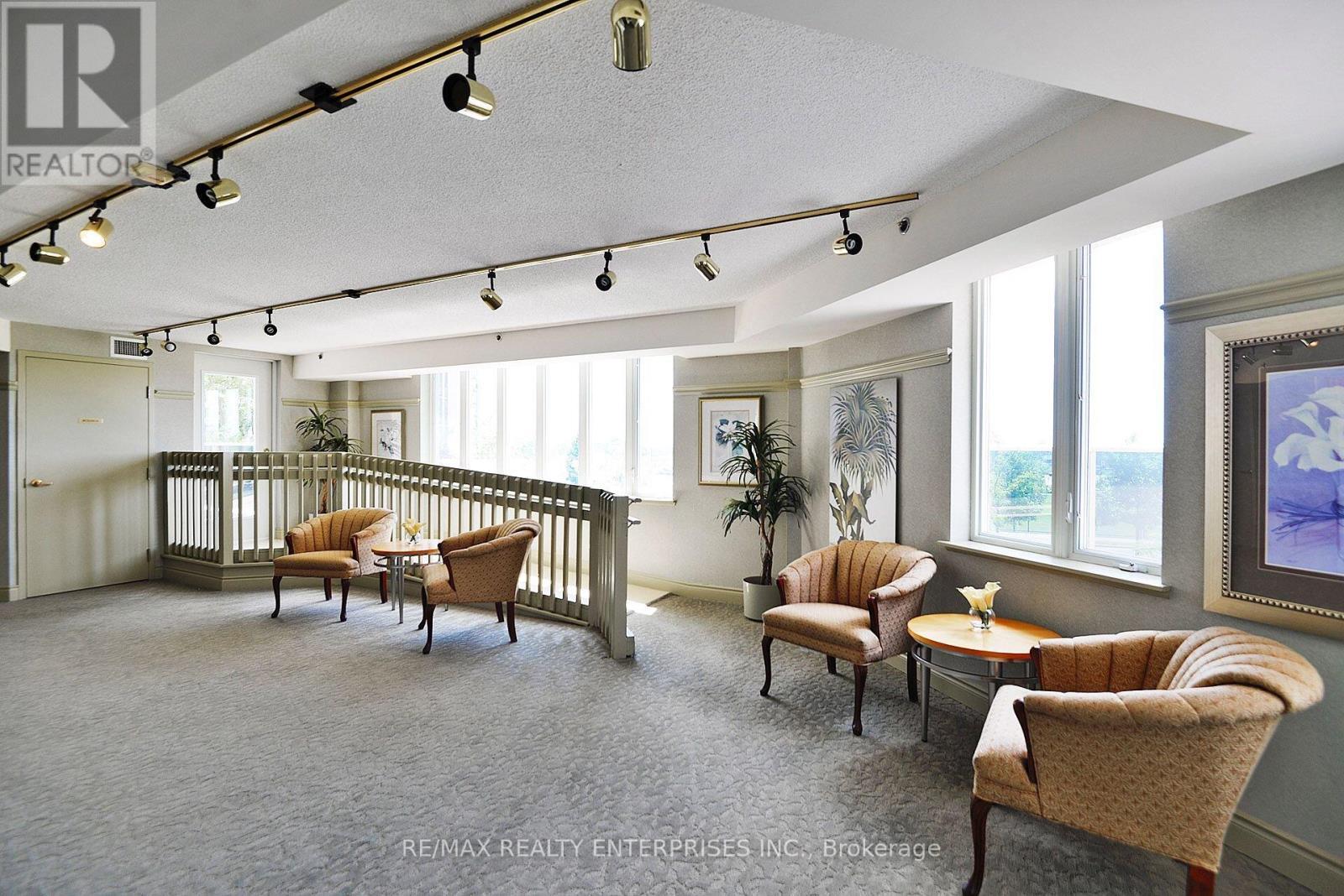 Shared Amenities - 1420 - 8 Dayspring Circle, Brampton, ON - Indoor Photo Showing Other Room