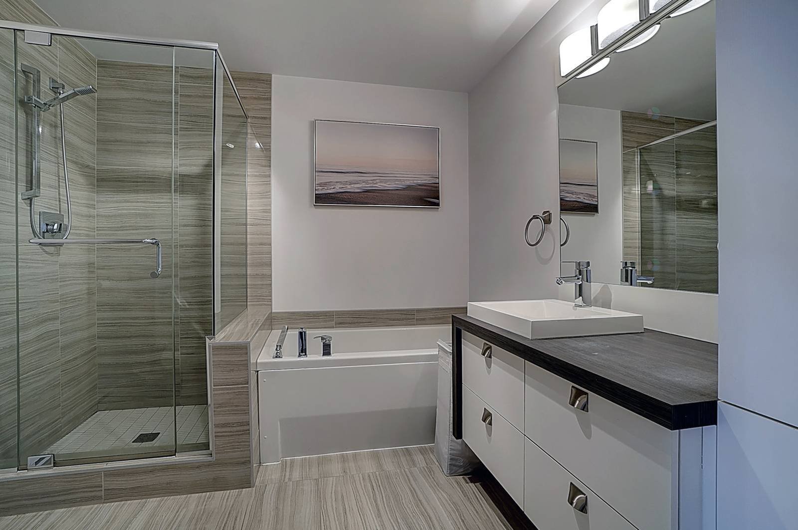 Bathroom - 628 Tsse Dollard, Saint-Amable, QC - Indoor Photo Showing Bathroom