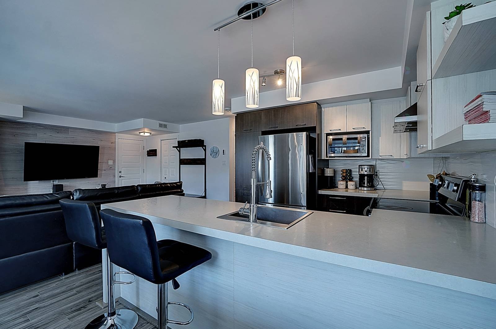 Kitchen - 628 Tsse Dollard, Saint-Amable, QC - Indoor Photo Showing Kitchen With Upgraded Kitchen