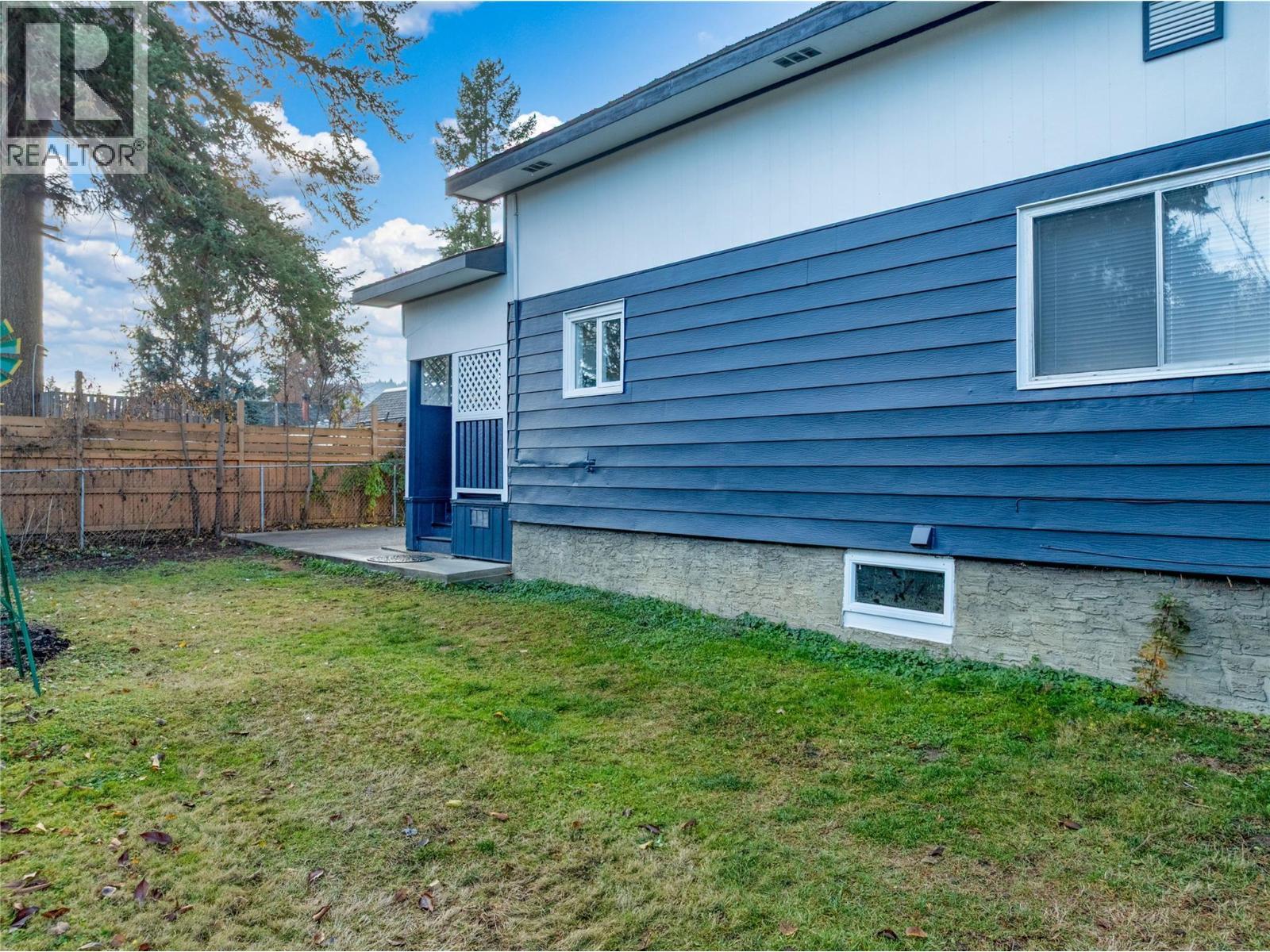 500 Polson Avenue, Enderby, BC - Outdoor