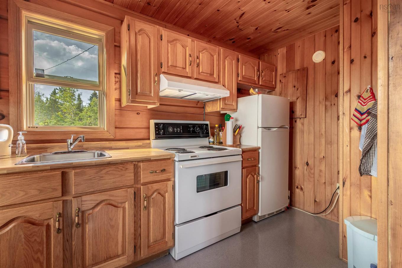 8132 Gabarus Highway, Gabarus, NS