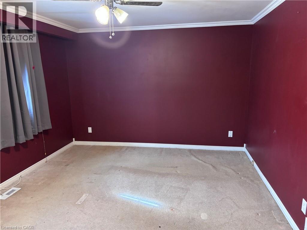 76 Ramblewood Way, Kitchener, ON - Indoor Photo Showing Other Room