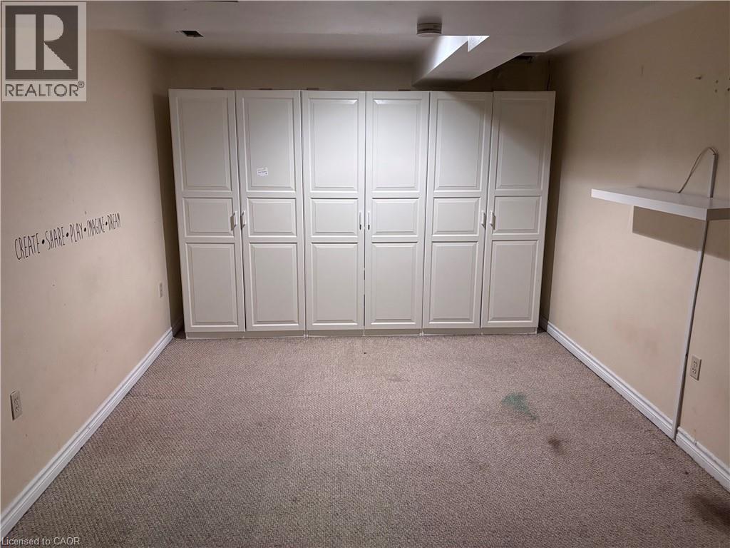 76 Ramblewood Way, Kitchener, ON - Indoor Photo Showing Other Room