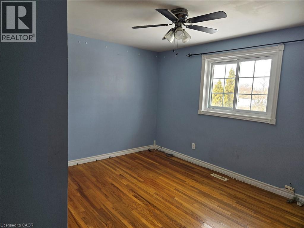 76 Ramblewood Way, Kitchener, ON - Indoor Photo Showing Other Room