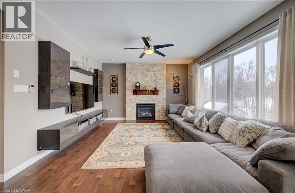 928 Evens Pond Court, Kitchener, ON - Indoor Photo Showing Living Room With Fireplace