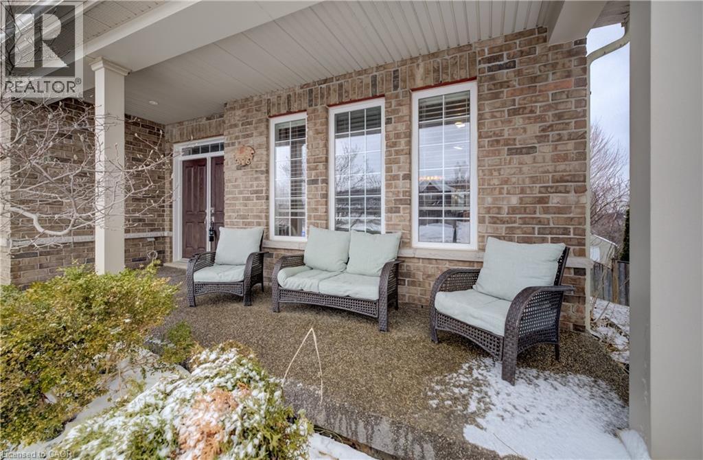 928 Evens Pond Court, Kitchener, ON - Outdoor With Deck Patio Veranda