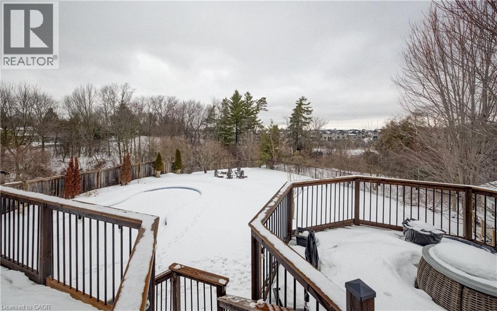 928 Evens Pond Court, Kitchener, ON - Outdoor With Deck Patio Veranda