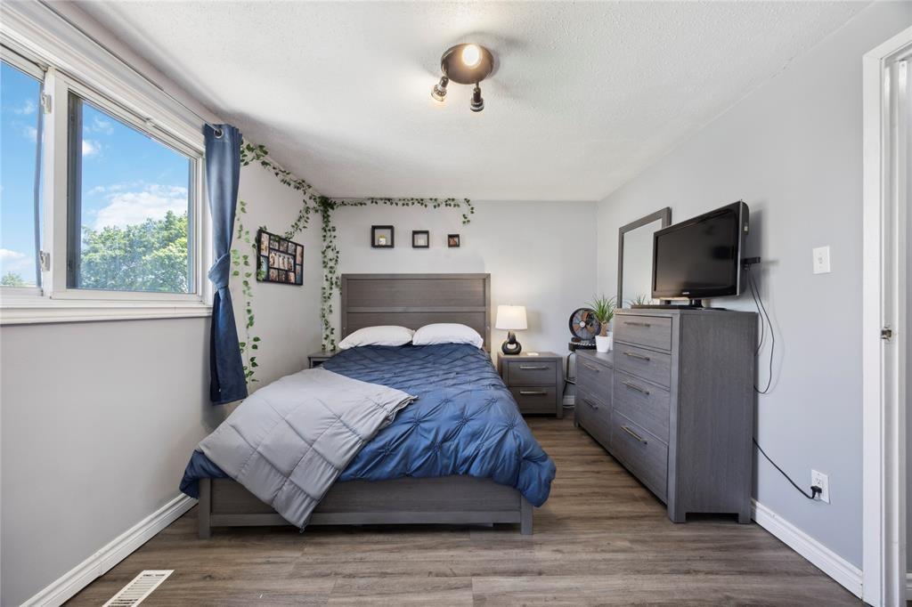 59-215 Trudeau Drive, Sarnia, ON