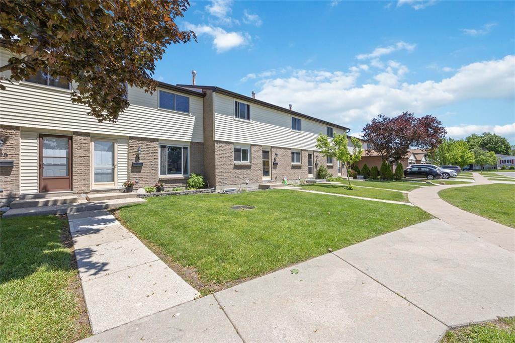 59-215 Trudeau Drive, Sarnia, ON