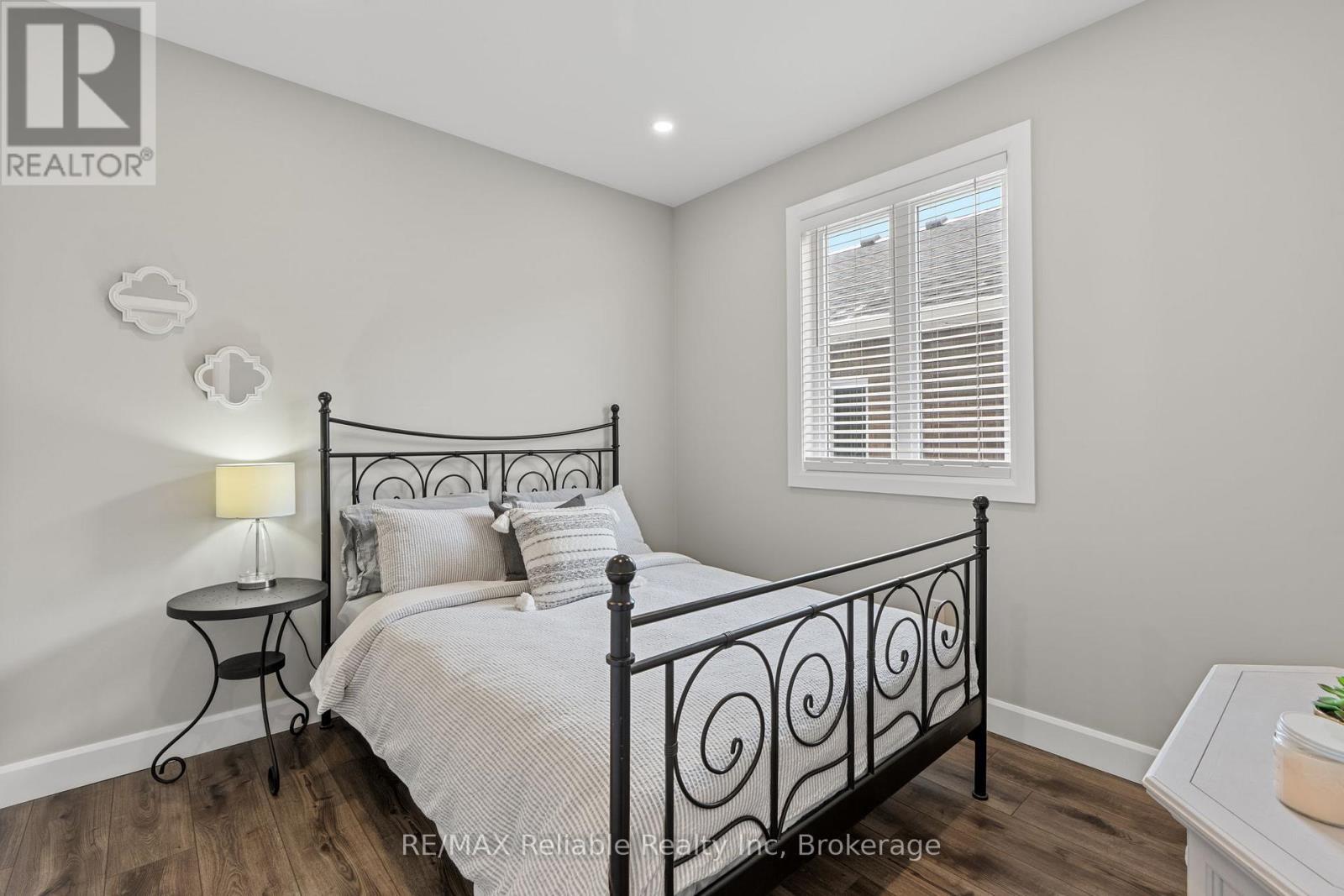 134 Severn Drive, Goderich (Goderich (Town)), ON - Indoor Photo Showing Bedroom