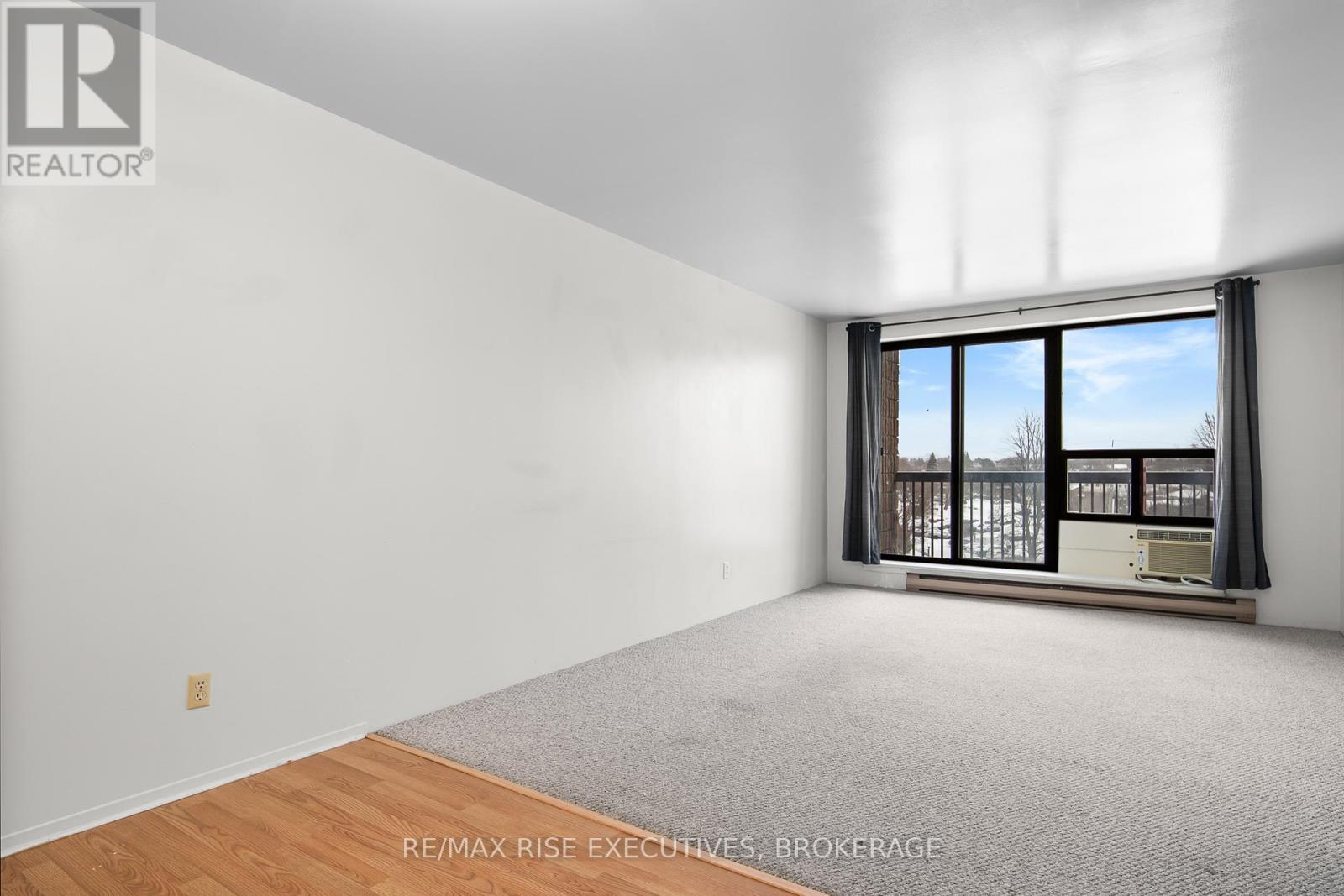 507 - 17 Eldon Hall Place, Kingston (Central City West), ON - Indoor Photo Showing Other Room