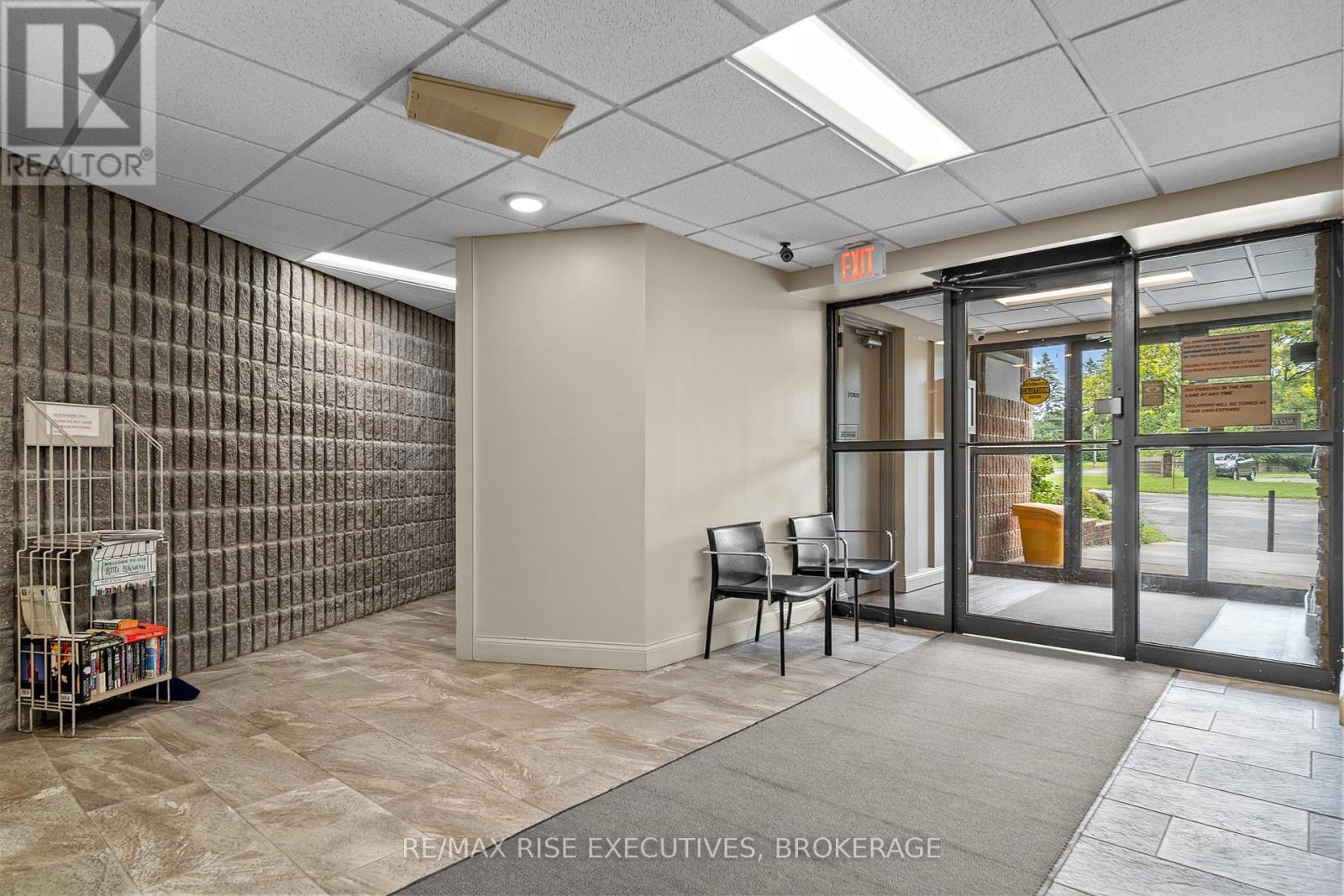 507 - 17 Eldon Hall Place, Kingston (Central City West), ON - Indoor Photo Showing Other Room