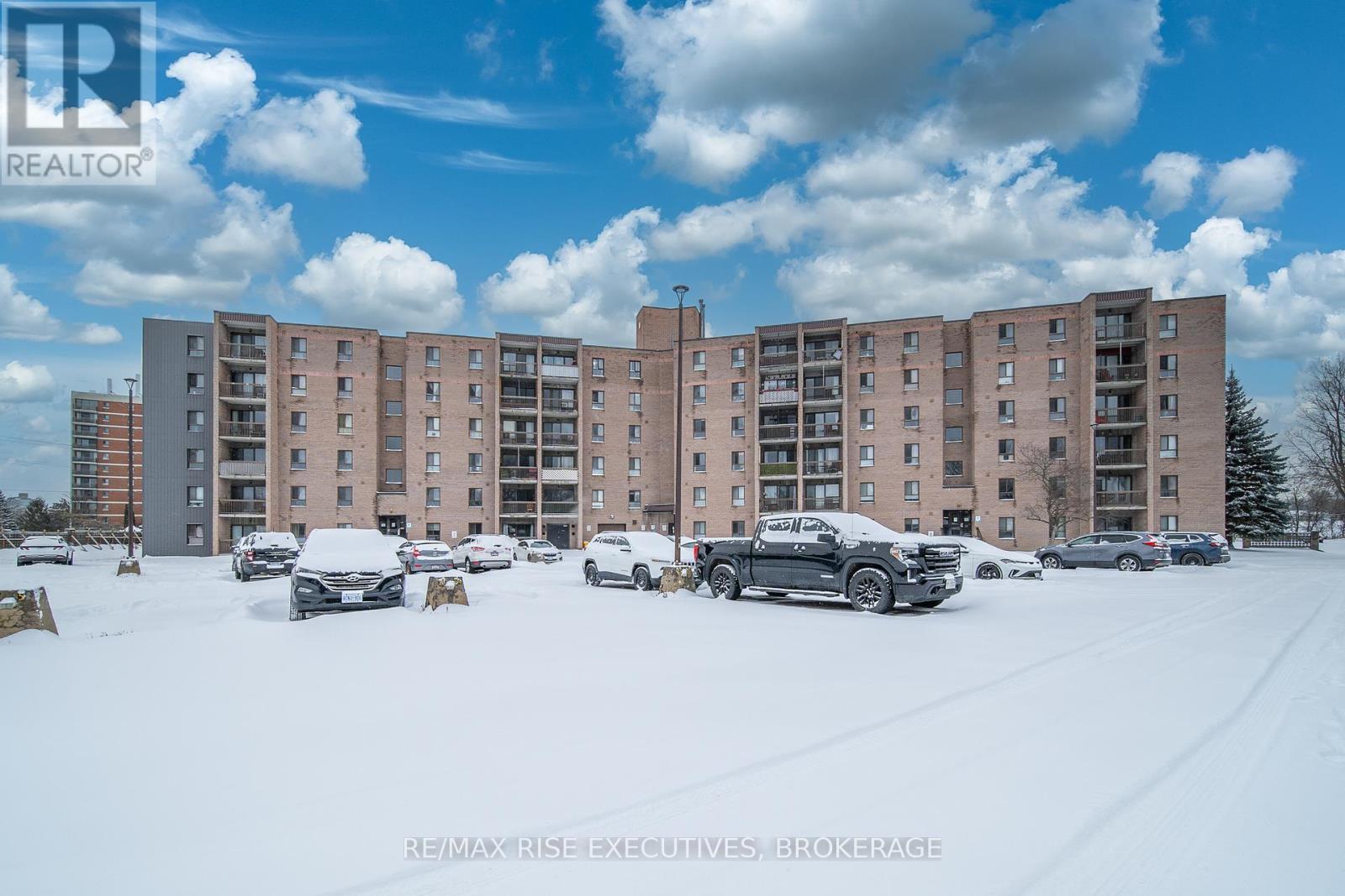 507 - 17 Eldon Hall Place, Kingston (Central City West), ON - Outdoor With Facade