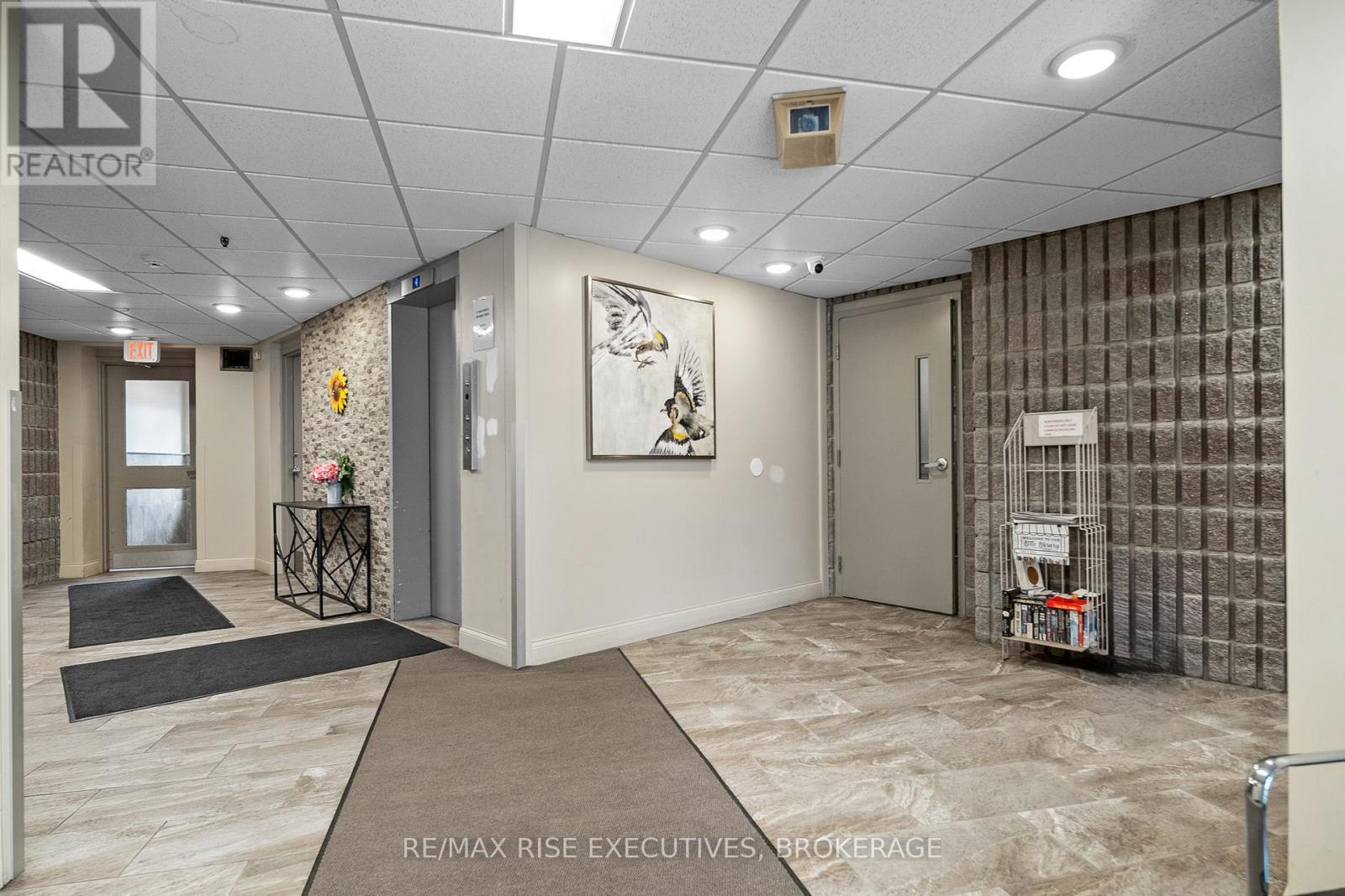 507 - 17 Eldon Hall Place, Kingston (Central City West), ON - Indoor Photo Showing Other Room