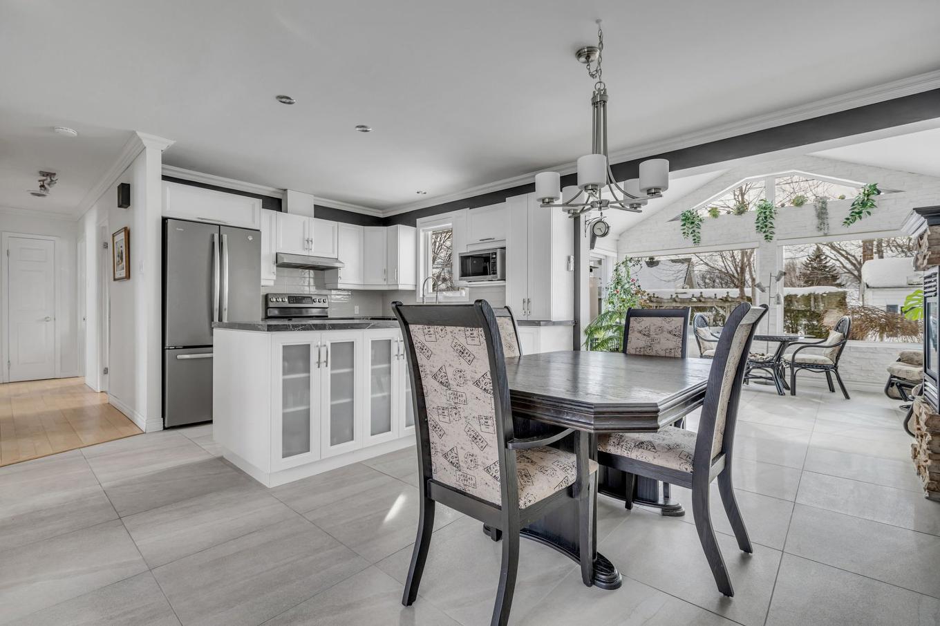 Dining room - 2018 Rue Arnaud, Québec (Beauport), QC - Indoor Photo Showing Dining Room