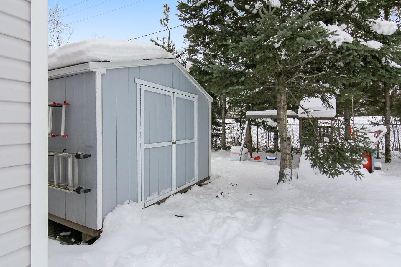 Shed - 518 Rue Rabelais, Saguenay (Chicoutimi), QC - Outdoor With Exterior