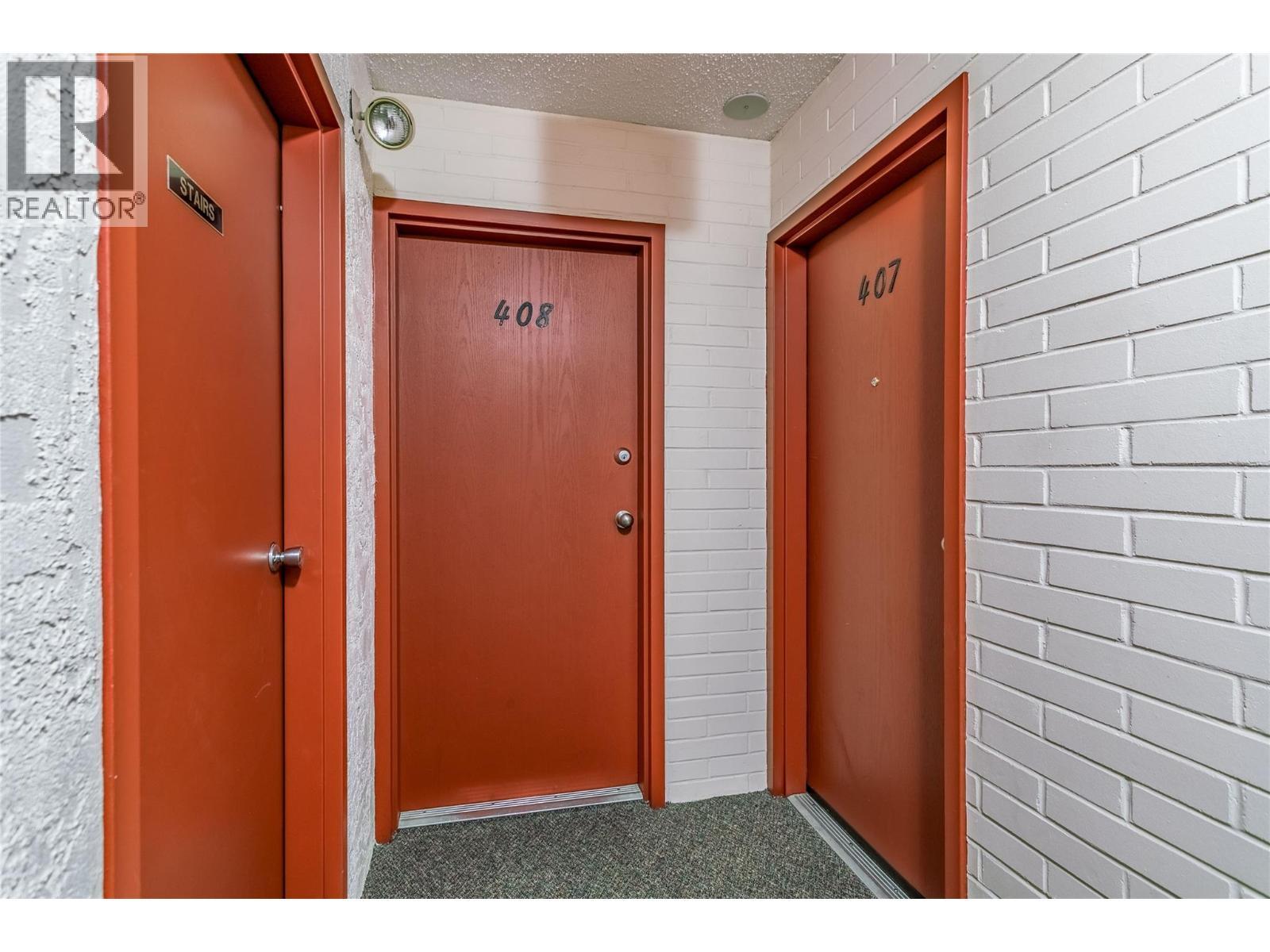 1915 Pacific Court Unit# 407, Kelowna, BC - Indoor Photo Showing Other Room