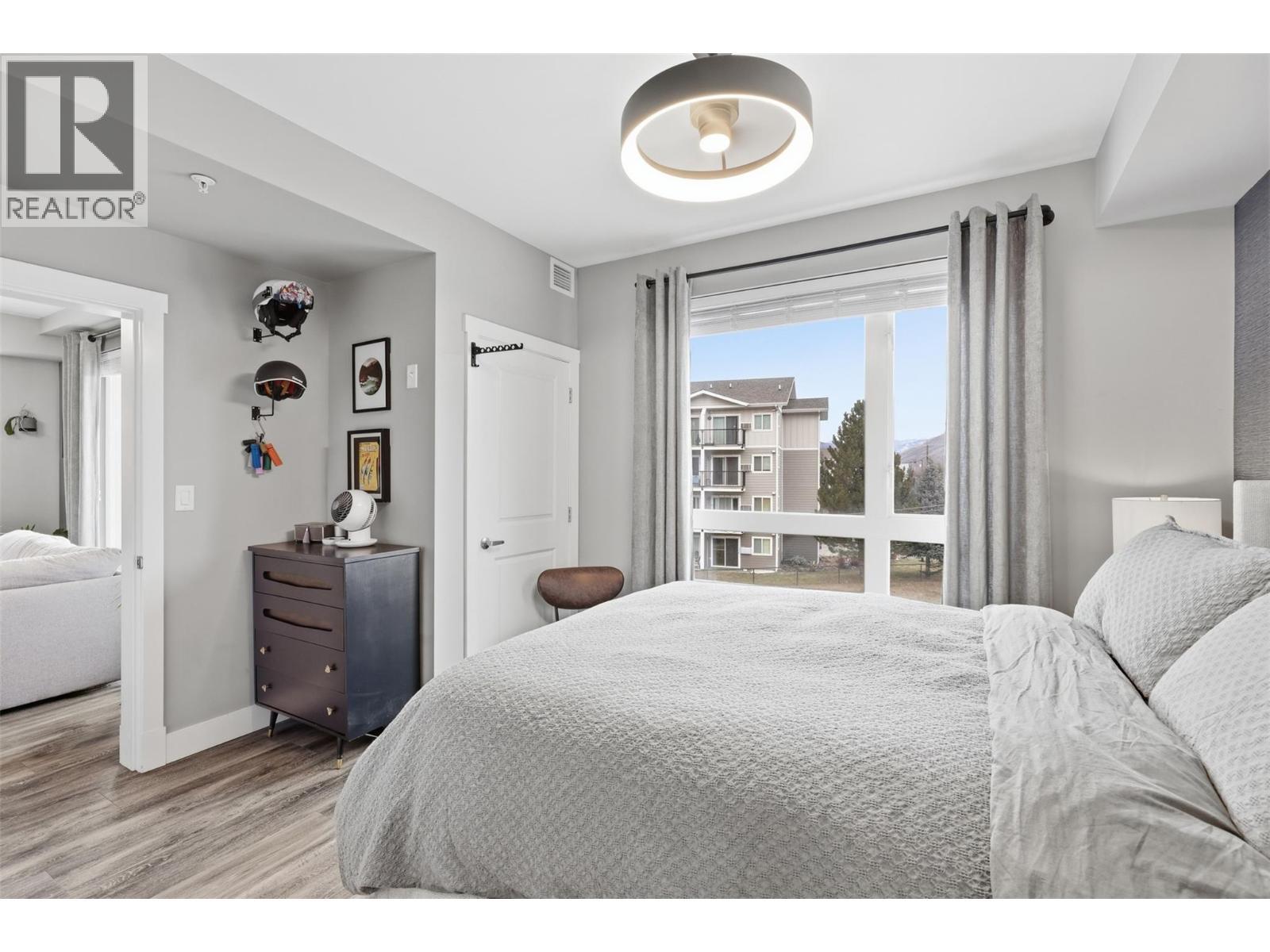 280 Tranquille Road Unit# 405, Kamloops, BC - Indoor Photo Showing Bedroom