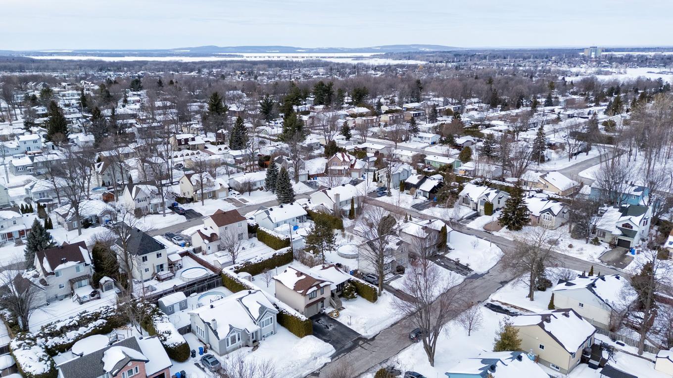 Aerial photo - 10 Rue Des Peupliers, L'Île-Perrot, QC - Outdoor With View