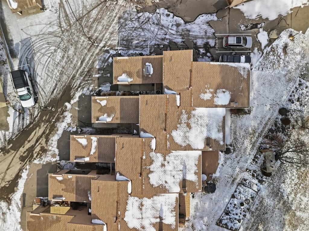 14-1555 Summit Drive, Kamloops, BC -